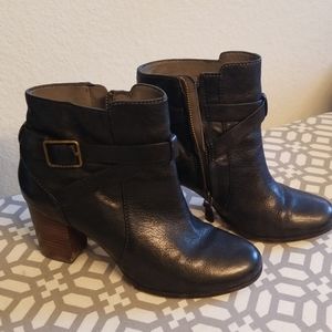 Cole Haan Ankle Black boots, Size 6